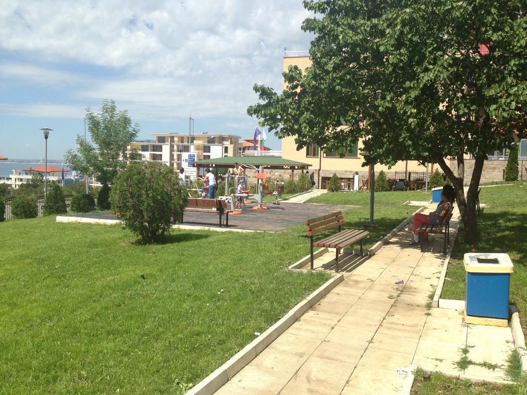 Yanis Guest House Sveti Vlas Dış mekan fotoğraf