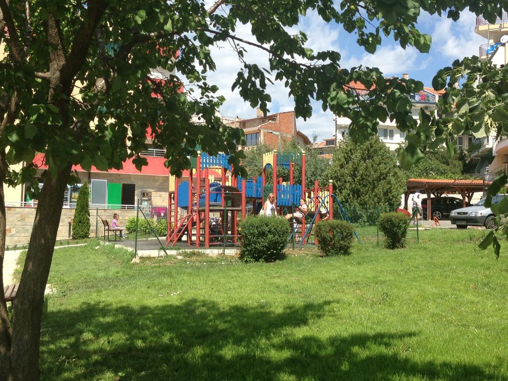 Yanis Guest House Sveti Vlas Dış mekan fotoğraf