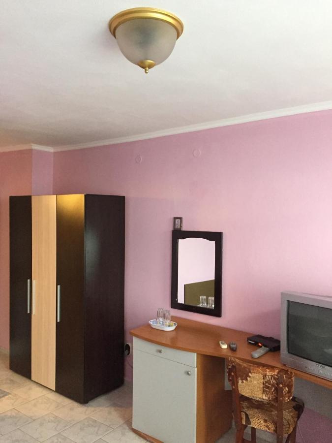 Yanis Guest House Sveti Vlas Oda fotoğraf