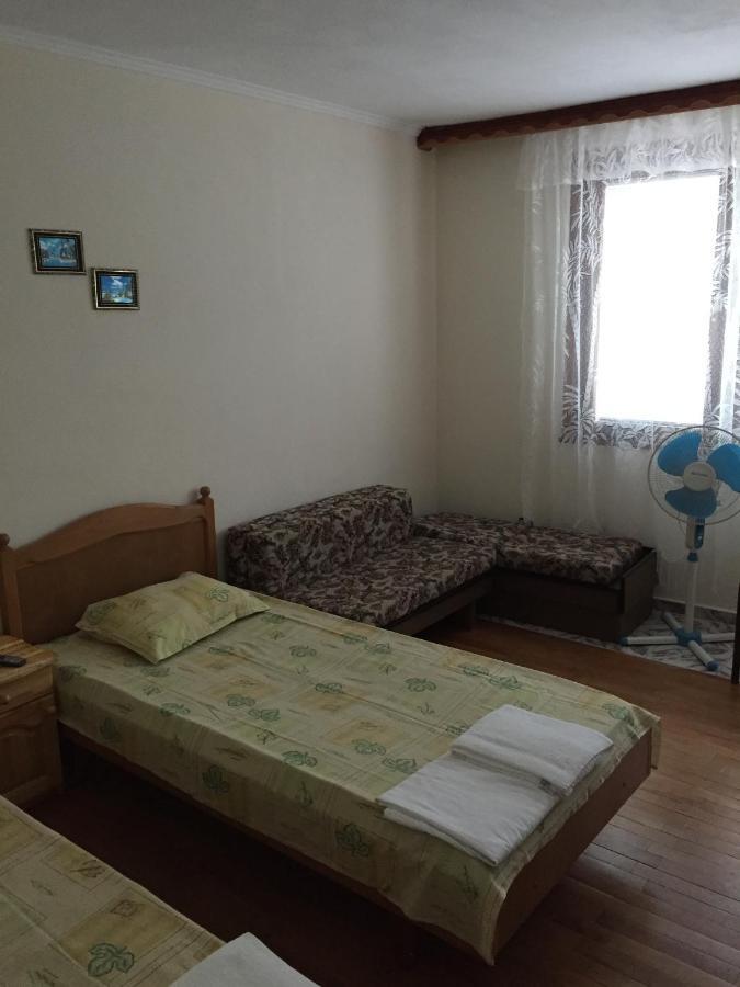 Yanis Guest House Sveti Vlas Oda fotoğraf